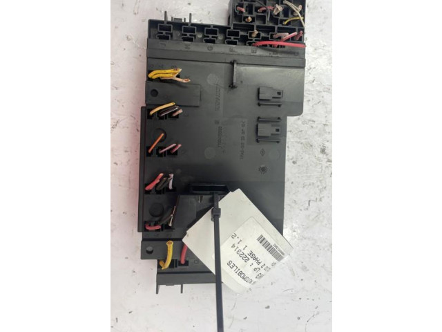 Блок комфорта 216566147A Renault Clio II