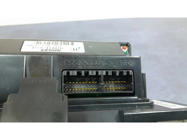 Блок управления климат-контролем 79600-SJD-G52 Honda FR-V