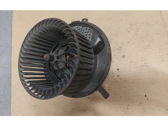Вентилятор печки    987694C   Volkswagen Touran I