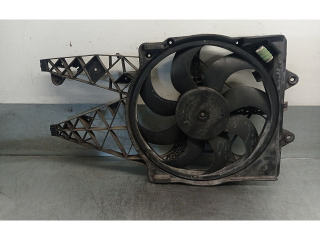 Вентилятор радиатора     51813582, 51813582    Fiat Punto (199) 
