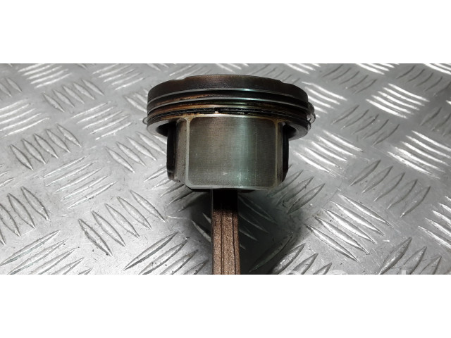 Píst X2ZR Toyota Prius+ (ZVW40) pro naftový / Электричество motor 1.8 X2ZRW20 I4