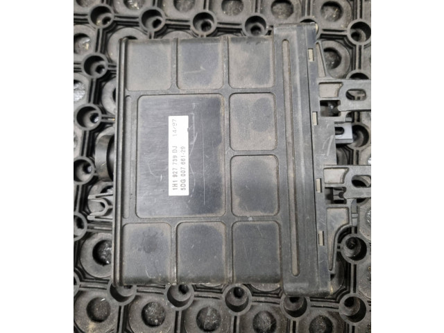 Блок управления коробкой передач 01M927733DE, 5DG00753173   Volkswagen Golf III