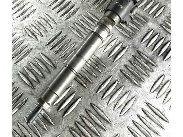 Форсунка 31303238, 31303238    Volvo V70   