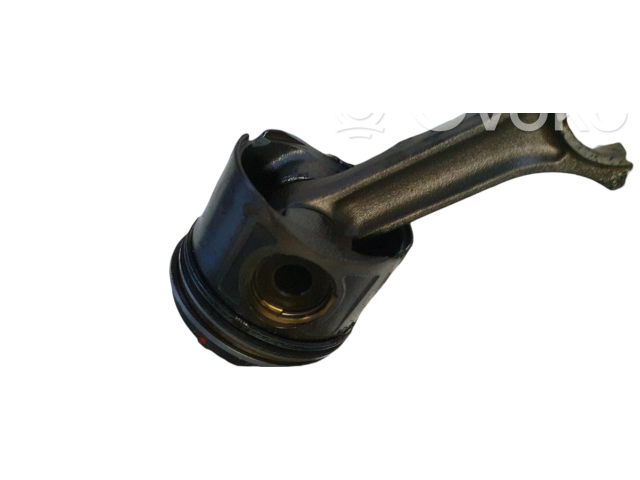 Píst BMW X5 E53 pro naftový motor 3.0