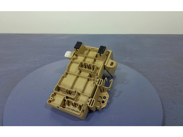 Pojistková skříňka 82201FJ211, 82201FJ211 Subaru XV 2017