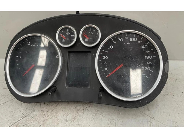 Панель приборов 8Z0920900F, 8Z0920900F Audi A2