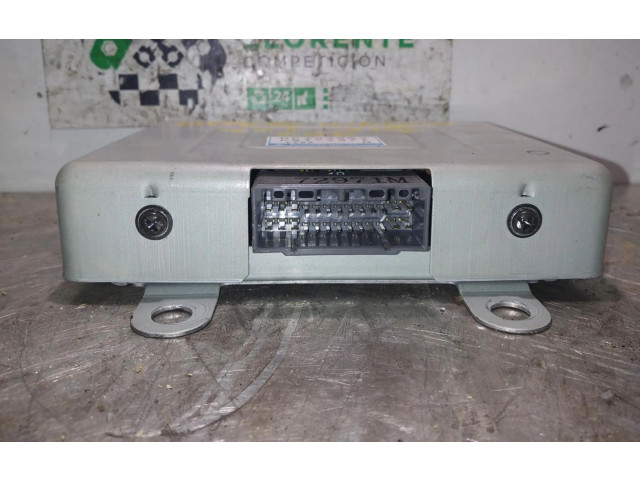 Блок управления двигателем Блок управления MD303553 Mitsubishi Space Wagon