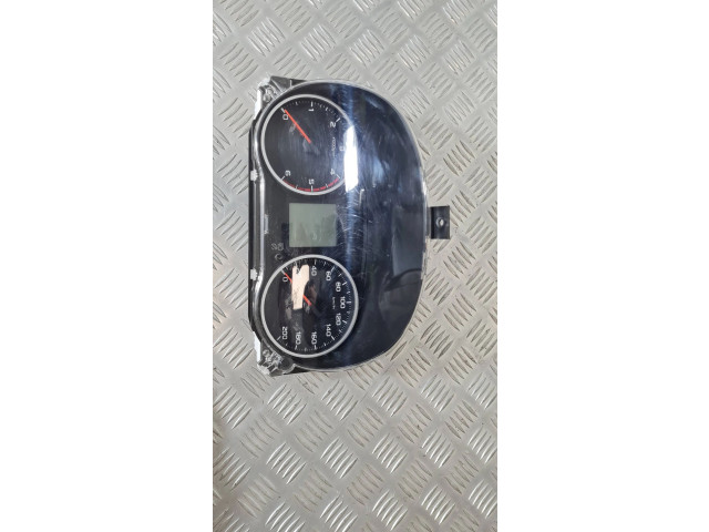 Панель приборов 8100B975 Mitsubishi L200