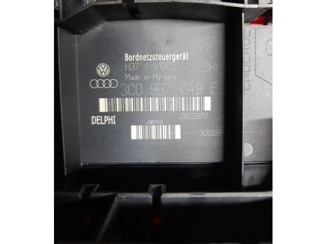 Блок предохранителей 3C0937049E, 28022870 Volkswagen Touran I