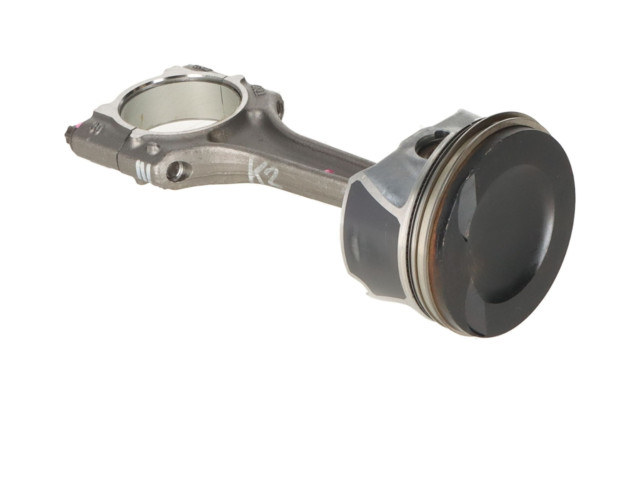 Шатун 06H198401D Audi Q3 F3