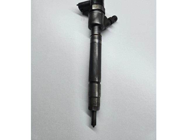 Форсунка 30777526 Volvo S80