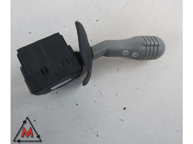 Ручка стеклоочистителей 7701046628, 61570020   Renault Twingo I