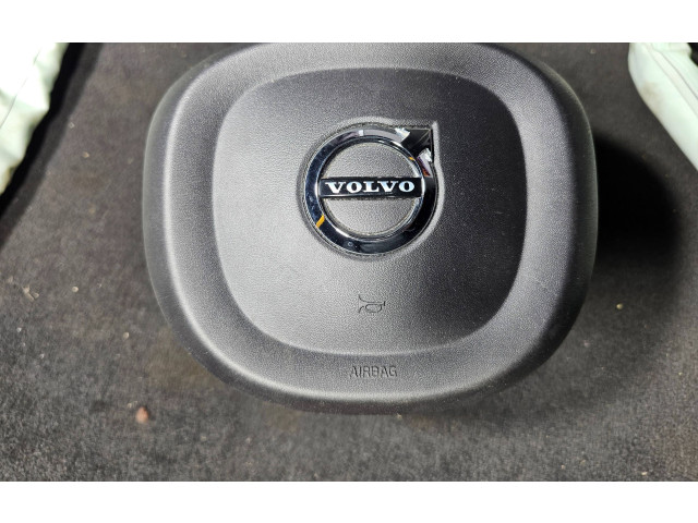 Подушка безопасности водителя P39834785, AD930PD800 Volvo XC90