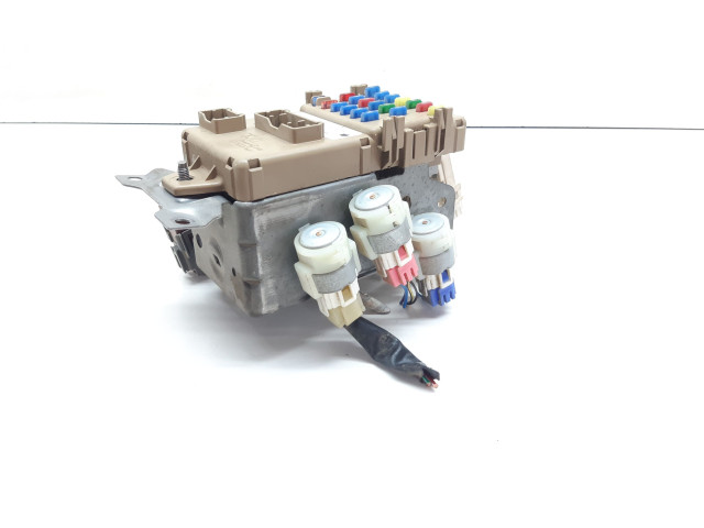 Блок предохранителей 81234SA300 Subaru Forester SG