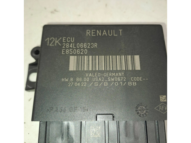 Блок управления 284L06623R, E850620 Dacia Sandero