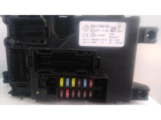   Pojistková skříňka 00517986160   Fiat Punto (199) 