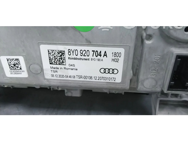 Панель приборов 8Y0920704A   Audi A3 8Y       
