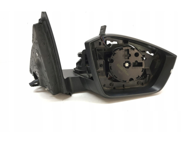 Зеркало электрическое Skoda Scala - года