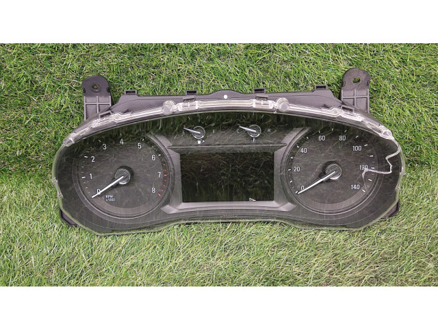 Přístrojová deska Buick Encore I 2017 42518504, 175597137