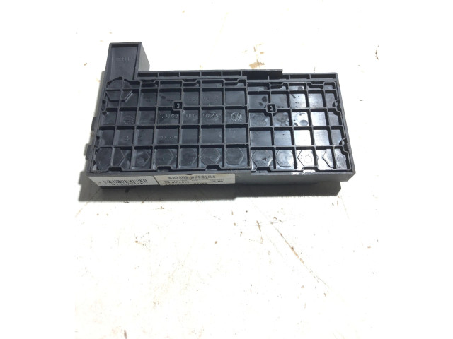 Pojistková skříňka 7E6970187CF Volkswagen Transporter - Caravelle T6 2016