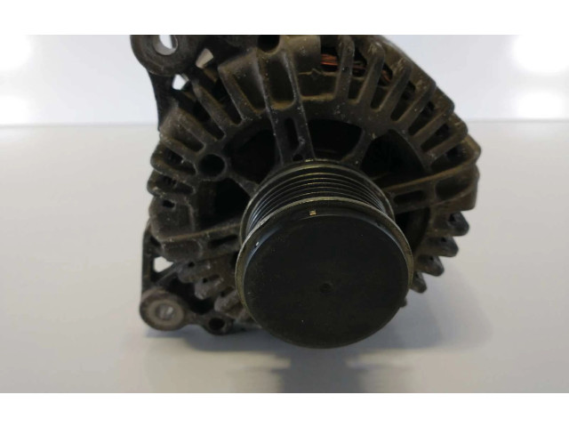 Генератор 06F903023C, TG14C011   Volkswagen PASSAT B6      