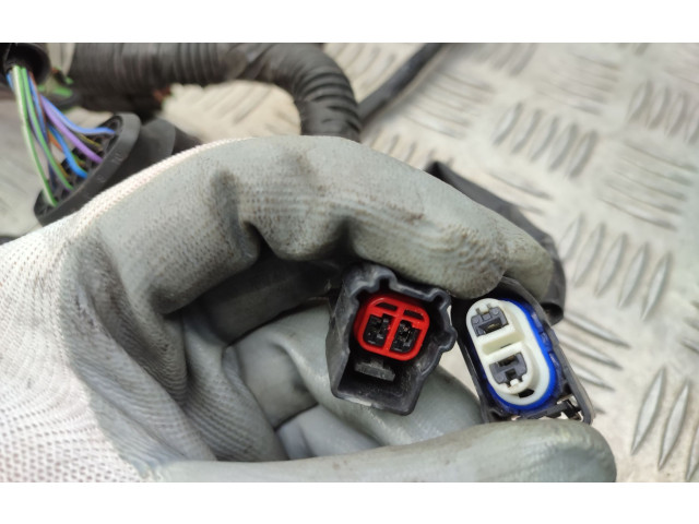 Блок предохранителей AV1T14K012GLD Ford B-MAX