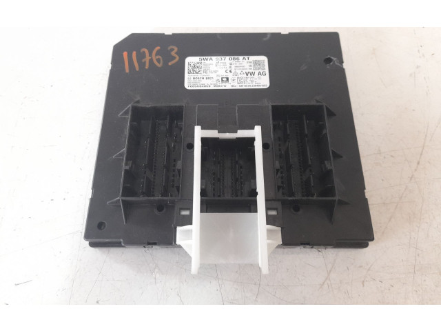 Блок управления 5WA937086AT Skoda Octavia Mk4