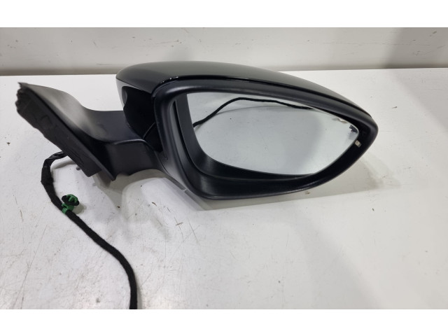 Зеркало электрическое Volkswagen Jetta VI 2011 - 2018 года