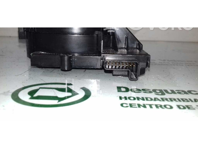 Подушка безопасности водителя 1K0959653C Skoda Octavia Mk2 (1Z)