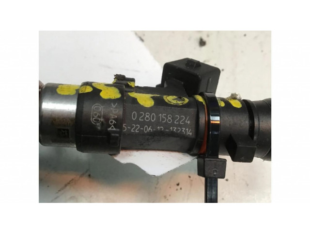 Vstřikovač    Alfa Romeo Giulietta  pro naftový motor   