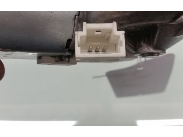 Моторчик заднего дворника 8200311486, 53026312    Renault Clio III