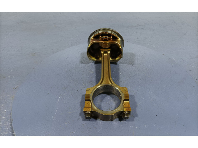 Píst    Chevrolet Captiva     