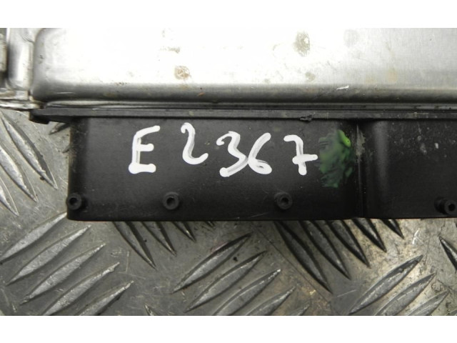 Блок управления двигателя 55258952, E2367   Fiat 500L