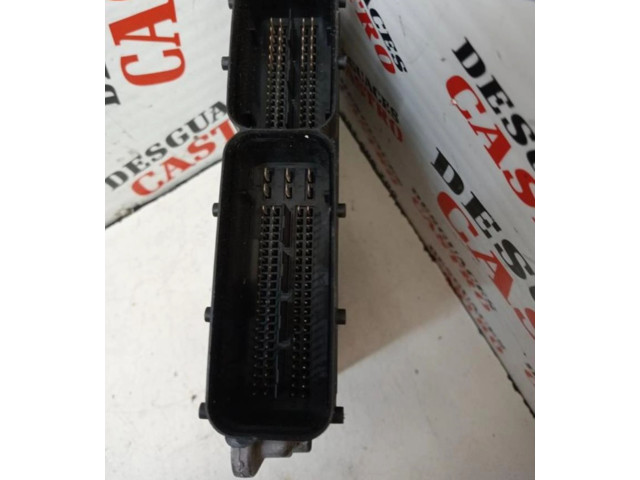 Řídící jednotka 03G906021PD Volkswagen Caddy