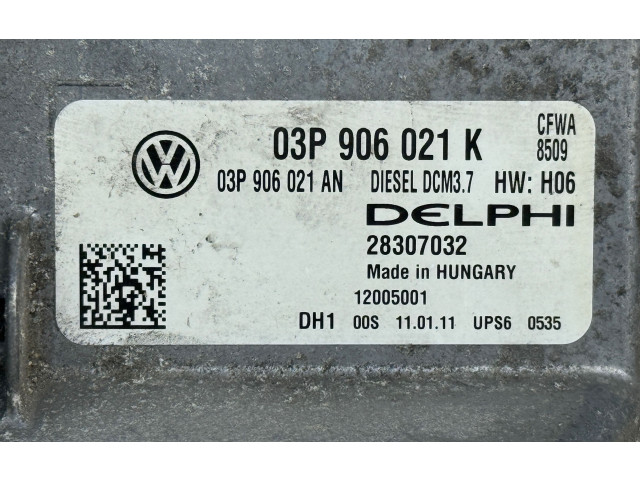 Блок управления двигателя 03P906021K, 28307032 Skoda Fabia Mk2 (5J)