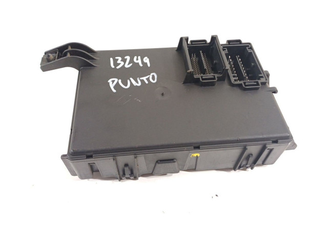 Pojistková skříňka Řídící jednotka BSM 00517817590, 28050017   Fiat Punto Evo 2006