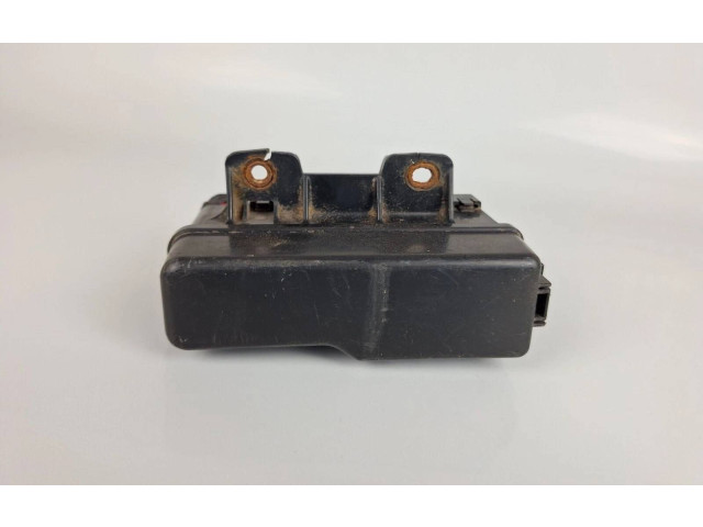 Блок предохранителей  8386P1   Toyota Corolla Verso AR10    