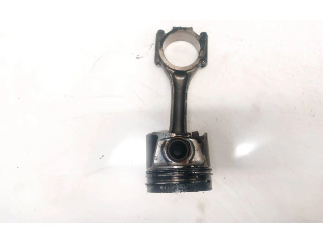 Поршень с шатуном Volkswagen PASSAT B6