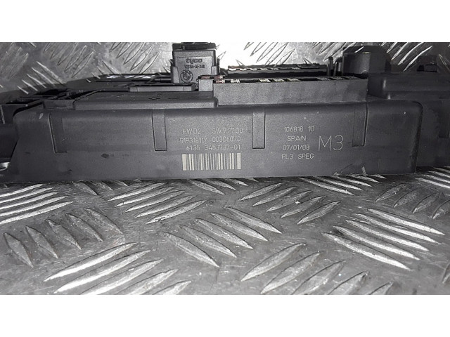 Блок предохранителей 6135345373701   Mini Cooper Hatch Hardtop    