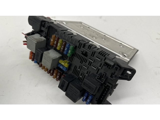 Pojistková skříňka A2115457001 Mercedes-Benz E W211 2006