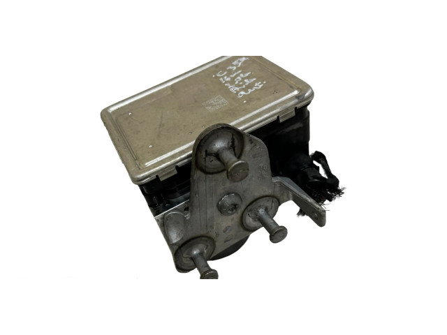 Блок АБС A2534311300, 10022100544 Mercedes-Benz GLC X253 C253 2015- года