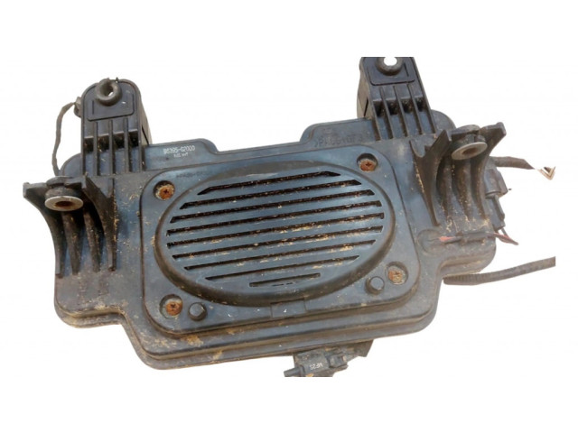 Громкоговоритель в панели