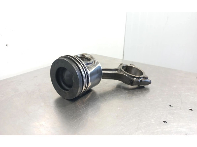 Píst 080340 Nissan Qashqai