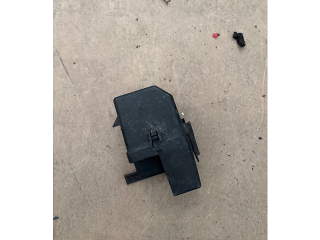 Блок предохранителей 1J0941389B Audi A3 S3 8P