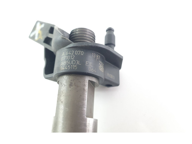 Жиклер (жиклеры) (форсунка (форсунки) A6420701387, 0445115064   Mercedes-Benz R W251