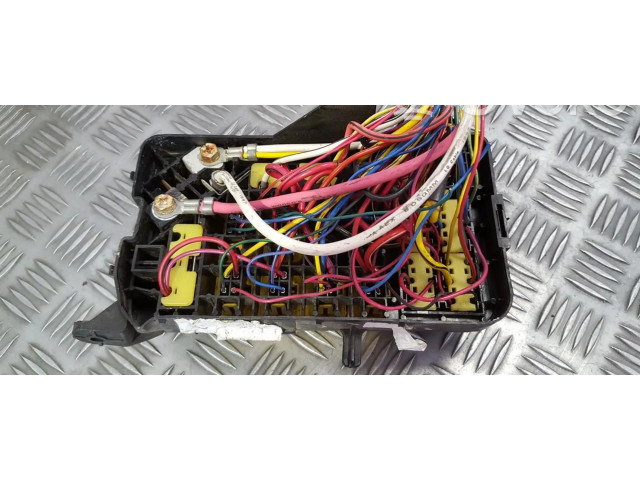 Блок предохранителей 9184134000, 91841-34000 Hyundai Sonata