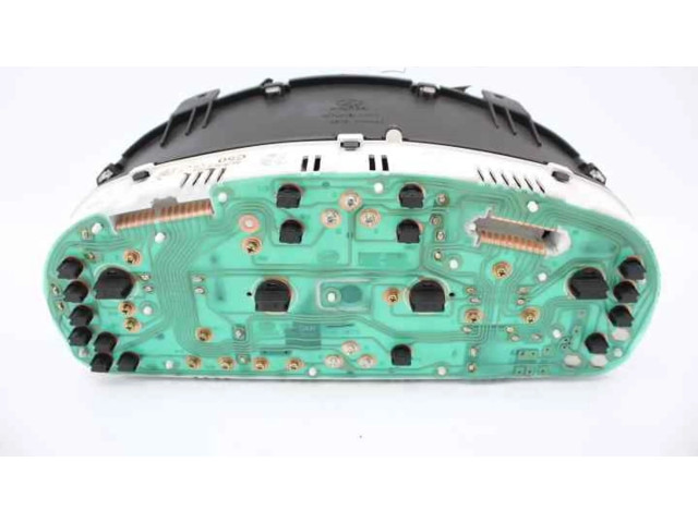 Přístrojová deska Hyundai Getz 2002 940031C051