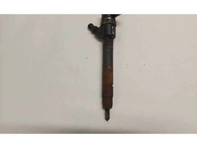Форсунка 30750283, 0445110251    Volvo V70  D 5244 T4 