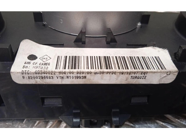 Блок управления климат-контролем 8200296683 Renault Clio I