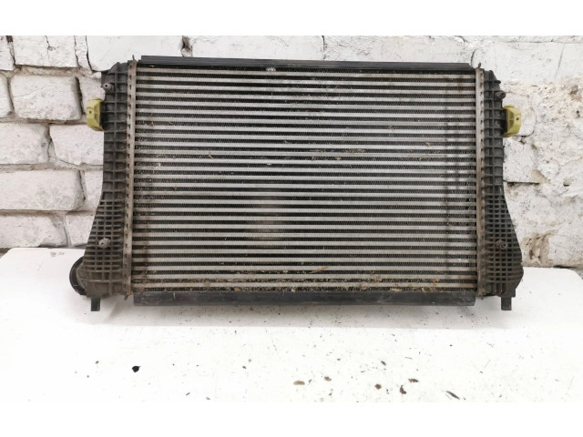 Интеркулер Volkswagen Golf Plus